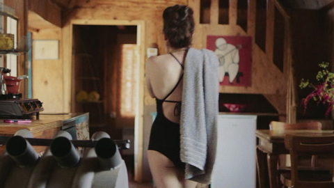 Pic: Dina Senderson in Uri & Ella