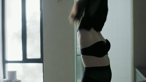 Pic: Dina Senderson in Uri & Ella