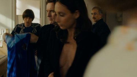 Pic: Rebecca Dayan in Halston