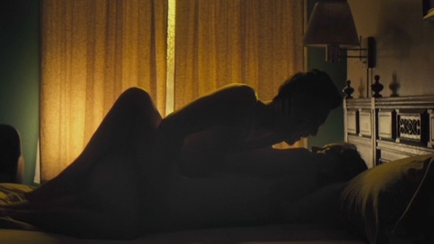 Pic: Emilia Clarke in Above Suspicion