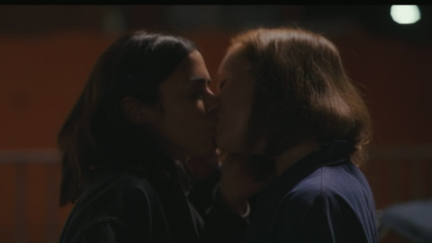 Pic: Lorenza Izzo in Hacks