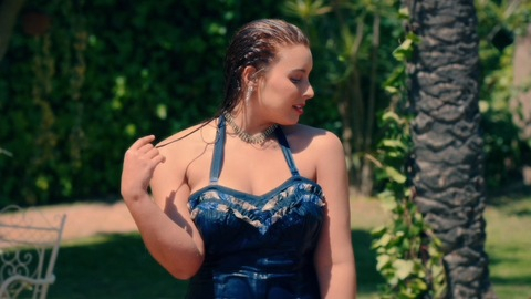 Pic: Barbara Fernandes Sabate in Little Birds