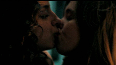 Pic: Kiana Madeira in Fear Street Part One: 1994