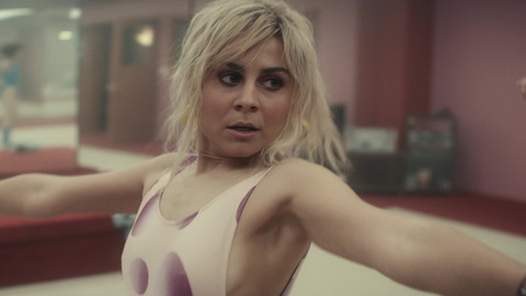 Pic: Della Saba in Physical