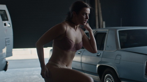 Pic: Emree Franklin in Heist (2021)