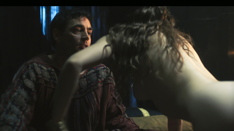 Pic: Kasia Smutniak in Domina