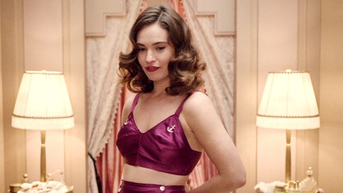 Pic: Lily James in The Pursuit of Love