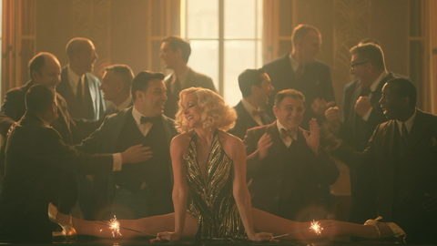 Pic: Jane Krakowski in Schmigadoon!