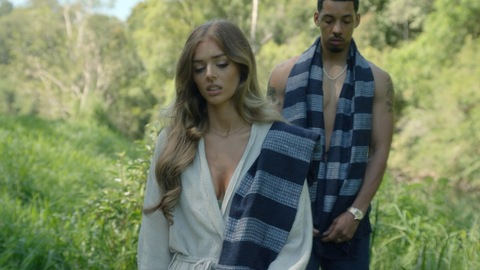 Pic: Samara Weaving in Nine Perfect Strangers