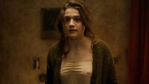 Pic: Mala Emde in The Defeated (2020)