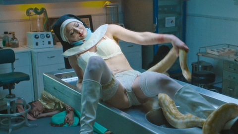 Pic: Libby Mintz in Habit