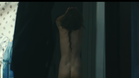 Pic: Taryn Manning in The Gateway