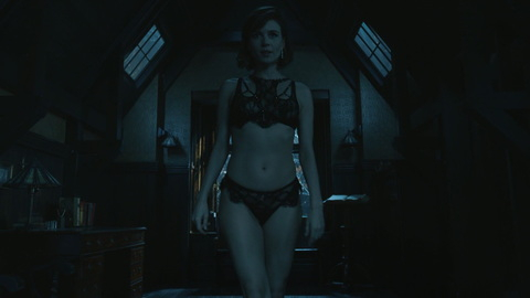 Pic: Katja Herbers in Evil