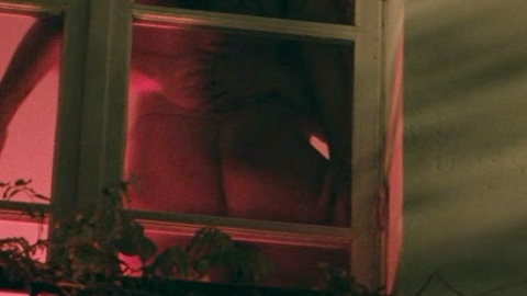 Pic: Éloïse Valli in Friendzone