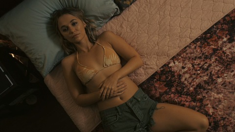 Pic: Madison Iseman in I Know What You Did Last Summer