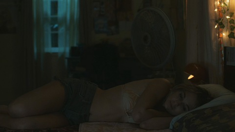 Pic: Madison Iseman in I Know What You Did Last Summer