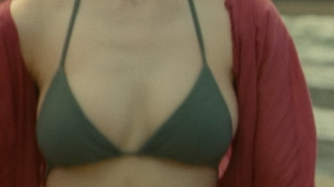 Pic: Thomasin McKenzie in Old