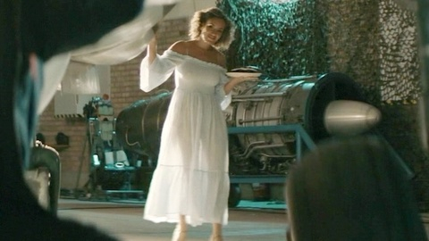 Pic: Stephanie Siadatan in Last Man Down