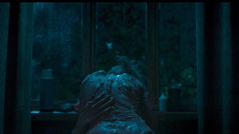 Pic: Julia Wieniawa-Narkiewicz in Nobody Sleeps in the Woods Tonight 2