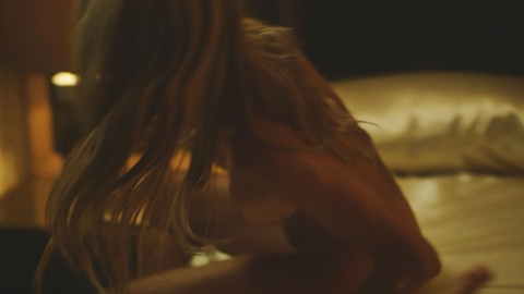 Pic: Jade Ewen in Luis Miguel: The Series