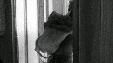 Pic: Lynn Carlin in Faces