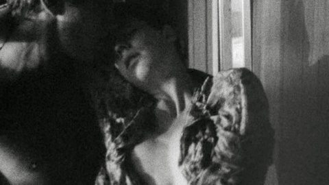 Pic: Lynn Carlin in Faces