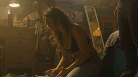 Pic: Aurora Giovinazzo in Dog Years