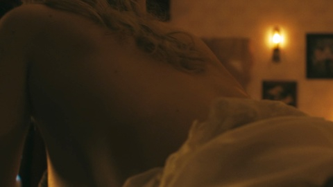 Pic: Heather Graham in The Last Son