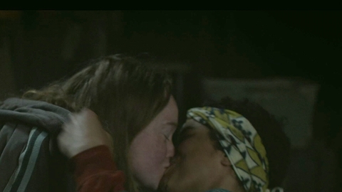 Pic: Jasmin Savoy Brown in Yellowjackets