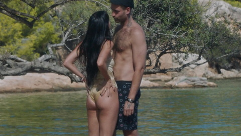 Pic: Dakota Johnson in The Lost Daughter