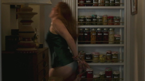 Pic: Isla Fisher in Wolf Like Me