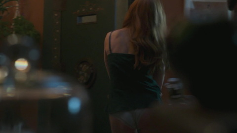Pic: Isla Fisher in Wolf Like Me