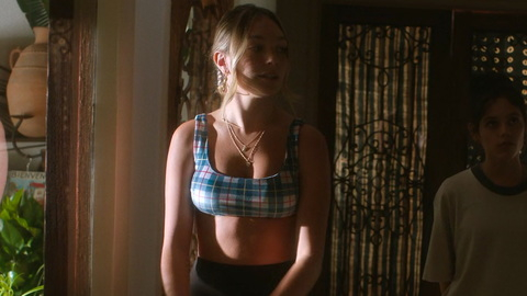 Pic: Maddie Ziegler in The Fallout