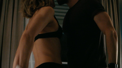 Pic: Kristen Bell in The Woman in the House Across the Street from the Girl in the Window