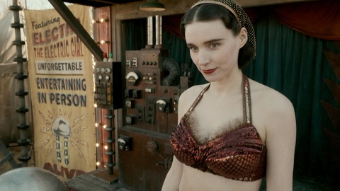 Pic: Rooney Mara in Nightmare Alley