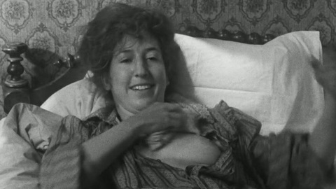 Pic: Lin Shaye in Hester Street
