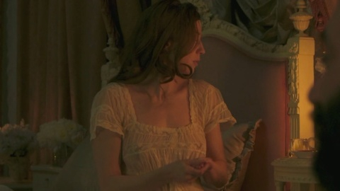 Pic: Carrie Coon in The Gilded Age (2022-2023)