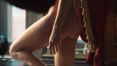 Pic: Mariya Kurdenevich in Karamora