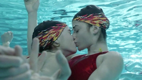 Pic: Alba Planas in Express