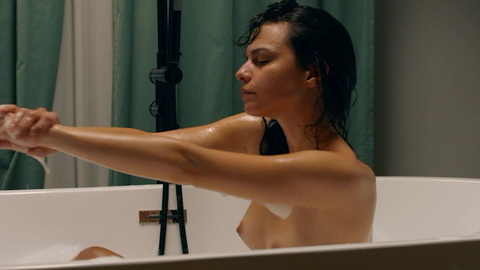 Pic: Mădălina Craiu in Ruxx