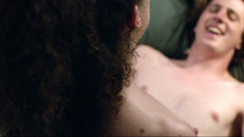 Pic: Elsa Guedj in Standing Up