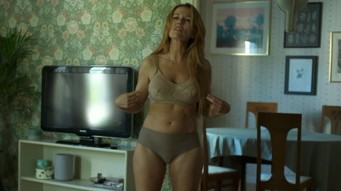 Pic: Elin Klinga in Lust
