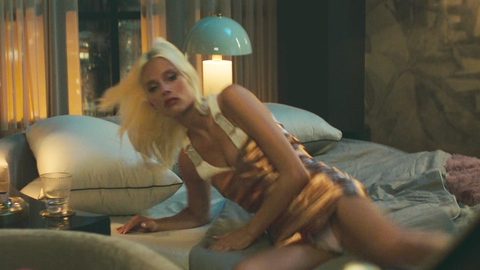 Pic: Valentina Zenere in Elite