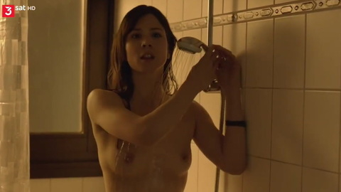 Pic: Aylin Tezel in The Informer