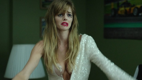 Pic: Samara Weaving in The Valet