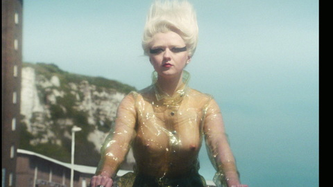 Pic: Maisie Williams in Pistol