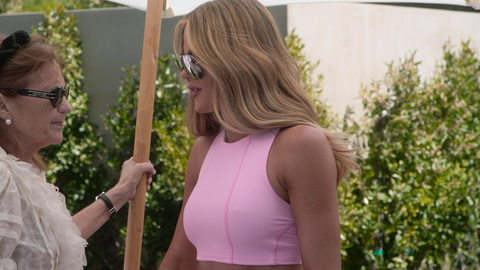 Pic: Khloe Kardashian in The Kardashians