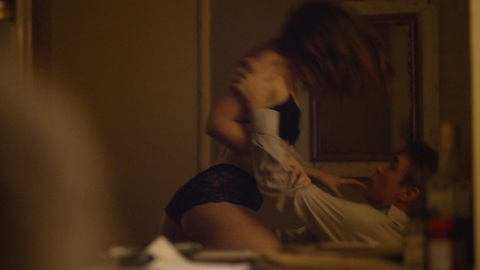 Pic: Rebecca Humphries in Ten Percent