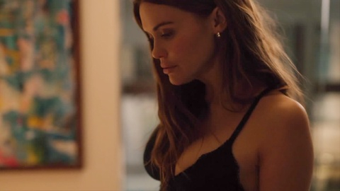 Pic: Holland Roden in Obsessed to Death