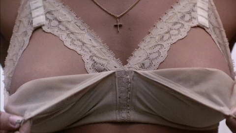 Pic: Elizabeth McGovern in She's Having a Baby